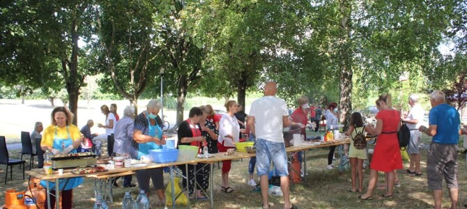 Zdravi doručak na travi: prilog Osječke TV Zdravi doručak na travi: prilog Osječke TV