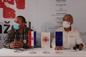 242001521_4241510875944112_2341579273354162570_n