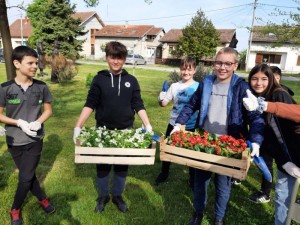 280035065_1683403771996871_8558538572820586421_n