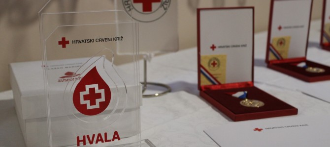 Dan dobrovoljnih darivatelja krvi u Republici Hrvatskoj: Dodjela priznanja i zahvalnica Dan dobrovoljnih darivatelja krvi u Republici Hrvatskoj: Dodjela priznanja i zahvalnica